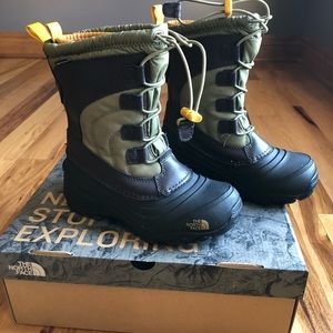 North face boots